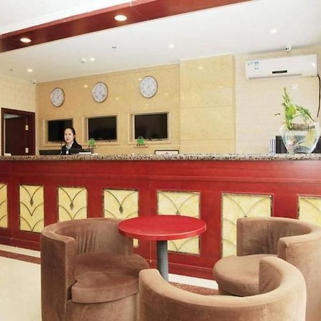Greentree Inn Beijing Yanqing District Gaota Road Express Hotel Экстерьер фото