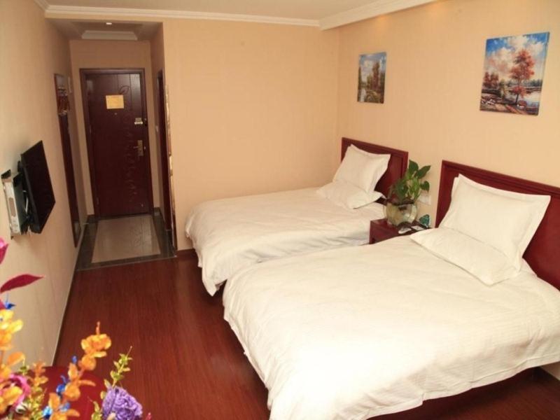 Greentree Inn Beijing Yanqing District Gaota Road Express Hotel Экстерьер фото